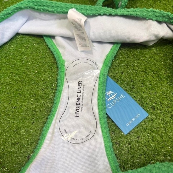 NWT Cupshe Women's Size XL Bikini Two-Piece Kelly Green Textured Bralette - Picture 3 of 4